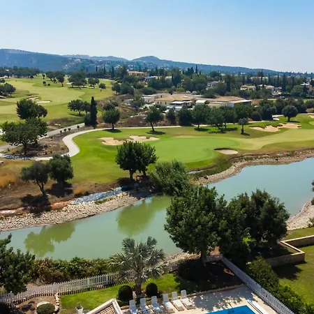 5 Bedroom Poseidon With Private Pool, Aphrodite Hills فيلة *