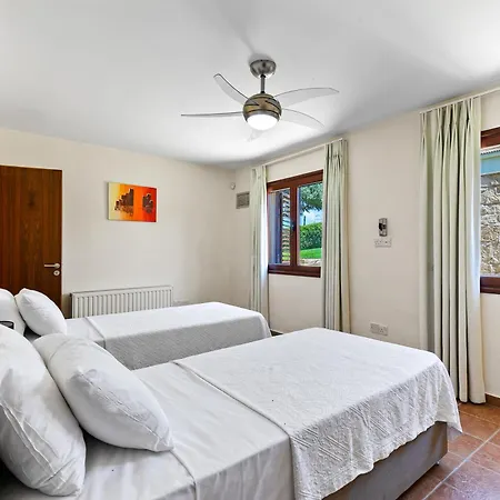 Villa 5 Bedroom Poseidon With Private Pool, Aphrodite Hills *